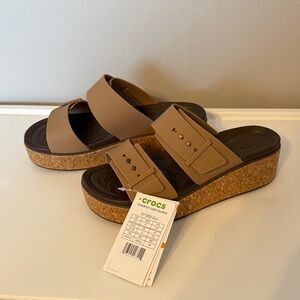BRAND NEW LiteRide by CROCS Women's Brooklyn Cork Buckle Shoes